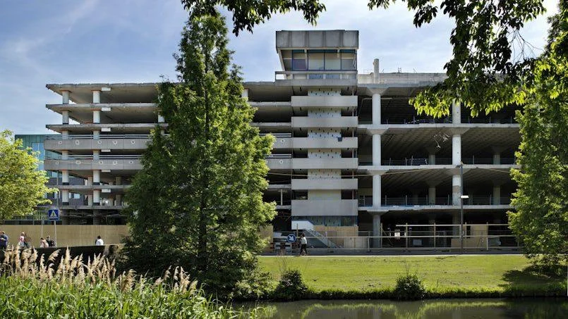 buitenplein amstelveen 01 06 2017 0110 lr