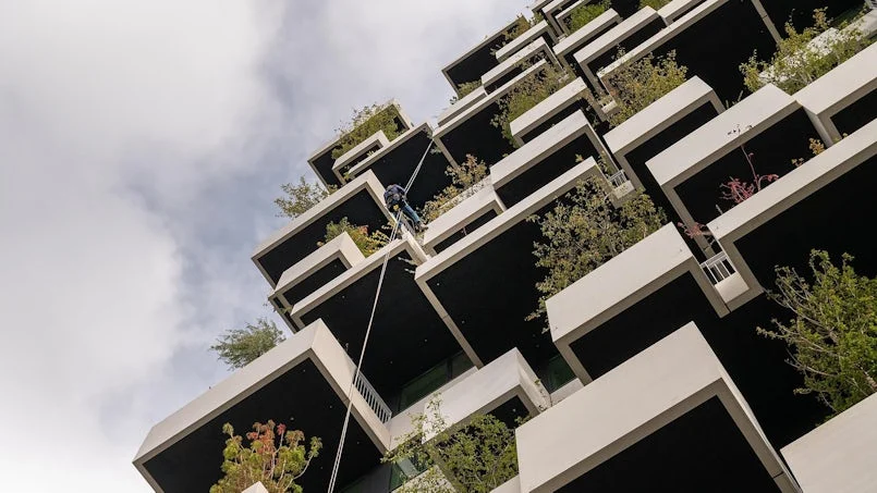 constructie van de trudo toren met prefab betonelementen en breedplaatvloeren