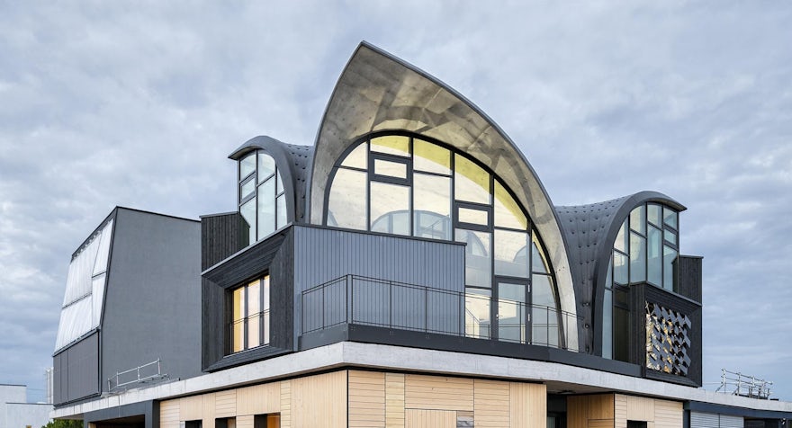 Dakopbouw van het HiLo-paviljoen met gebogen gewelven en geavanceerde betontechnologie in parametrisch ontwerp.