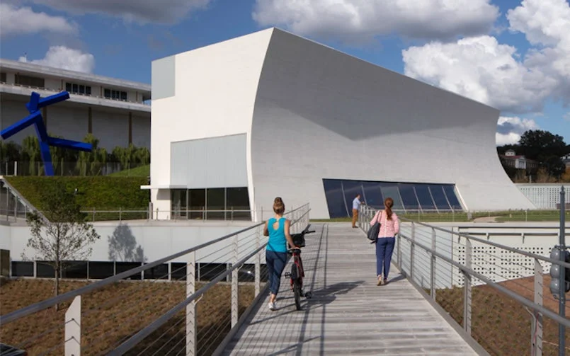 dubbelgekromde gevelpanelen kennedy center