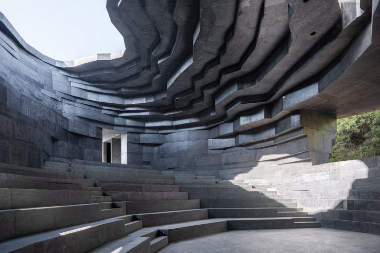 Functioneel intro home-Semi-outdoor amphitheater_photo by Zhu Runzi