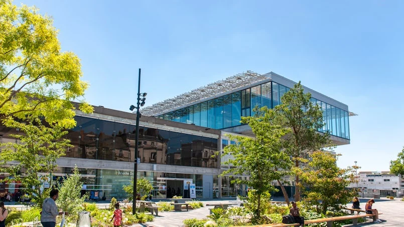 nantes tgv station overzichtsdienstingang daglicht